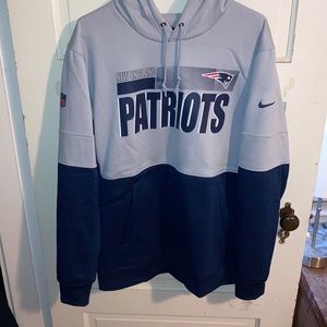 NWOT Nike Dri-Fit Patriots NFL Hoodie Sweatshirt